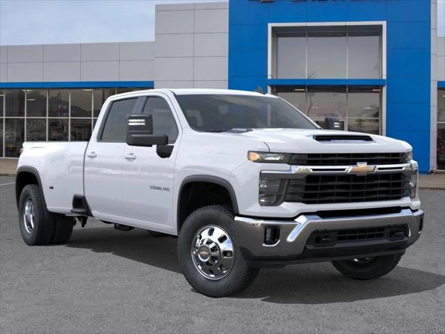 2026 Chevrolet Silverado 3500HD Crew Cab, Long Bed, LT Dual Rear Wheel, RWD