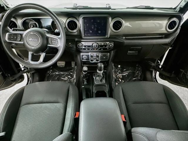 2023 Jeep Wrangler 4-Door Sahara