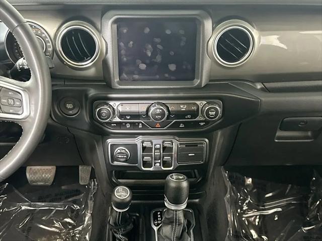 2023 Jeep Wrangler 4-Door Sahara