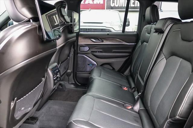 2023 Jeep Grand Cherokee Overland