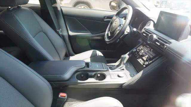 2023 Lexus IS 300 IS 300