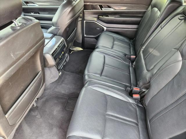 2022 Jeep Wagoneer Series III 4x4