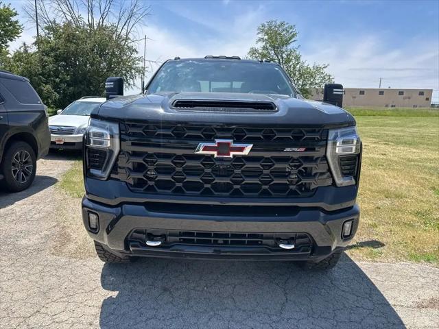 2024 Chevrolet Silverado 2500HD 4WD Crew Cab Standard Bed ZR2