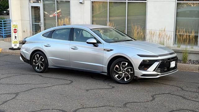 2024 Hyundai Sonata SEL for sale in White Bear Lake, MN