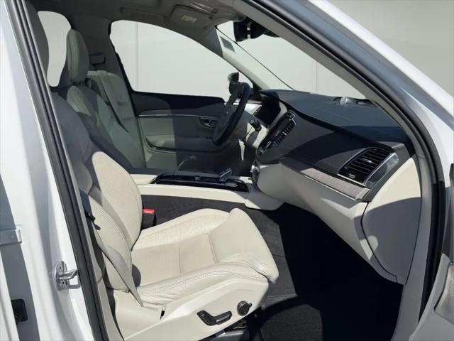 2023 Volvo XC90 B6 Ultimate 7-Seater