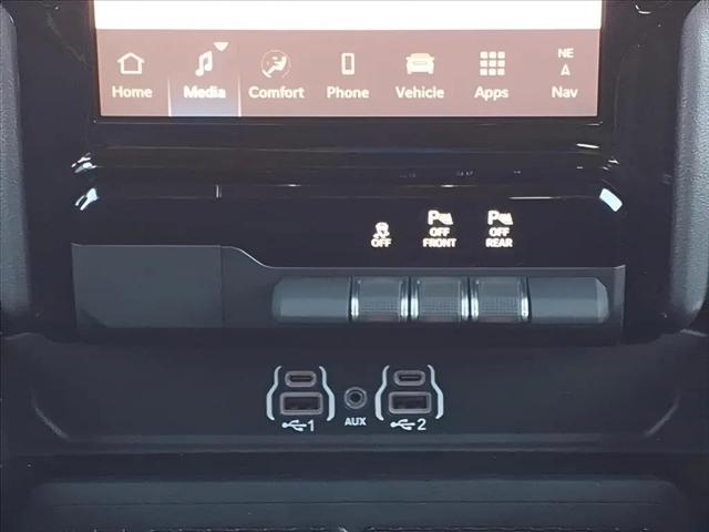 2026 Ram 1500 Laramie Crew Cab 4x4 5'7" Box