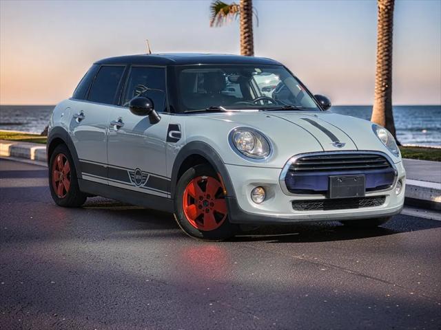 2016 MINI Hardtop Cooper