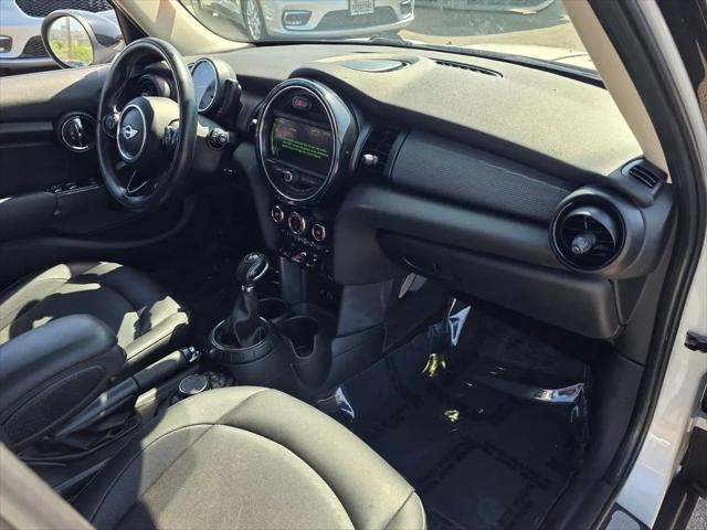2016 MINI Hardtop Cooper