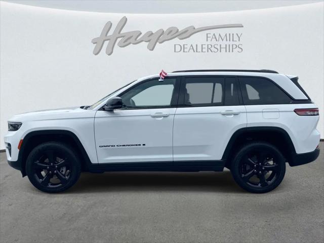 2025 Jeep Grand Cherokee Altitude X 4x2