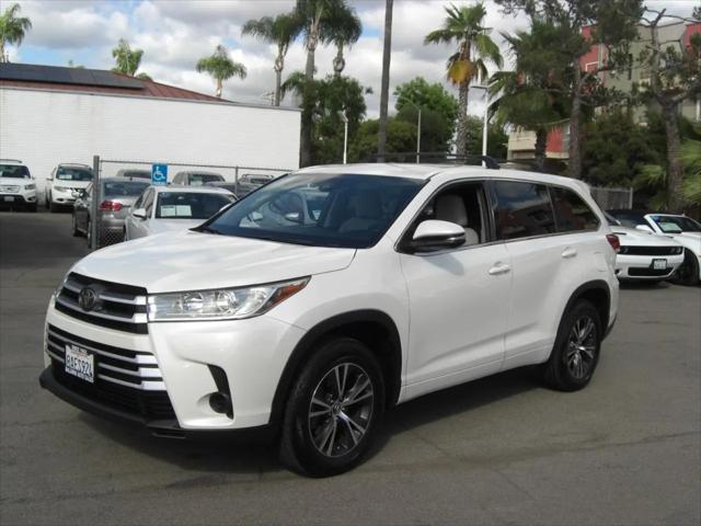 2017 Toyota Highlander LE