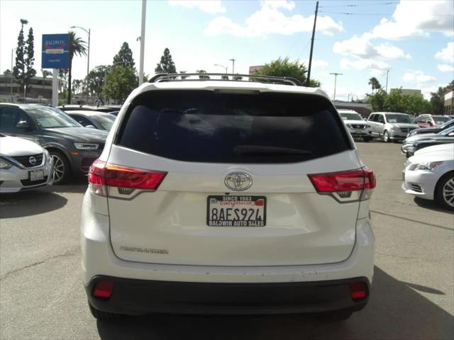 2017 Toyota Highlander LE