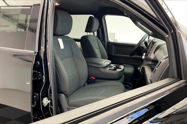 2026 Ram 2500 Warlock Crew Cab 4x4 64 Box