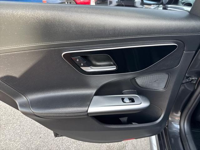 2023 Mercedes-Benz AMG C 43 4MATIC
