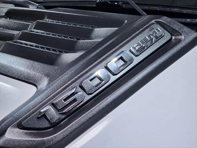 2022 Ram 1500 Laramie Crew Cab 4x4 5'7" Box
