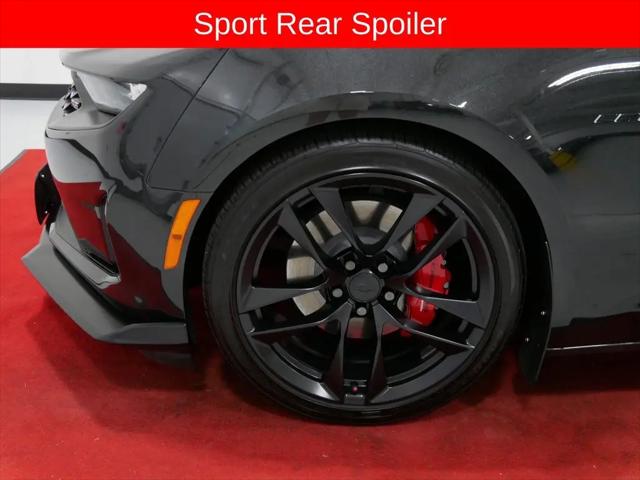 2024 Chevrolet Camaro RWD Coupe 3LT