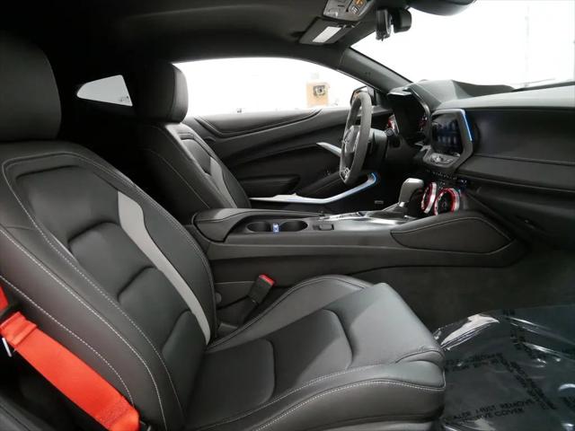 2024 Chevrolet Camaro RWD Coupe 3LT