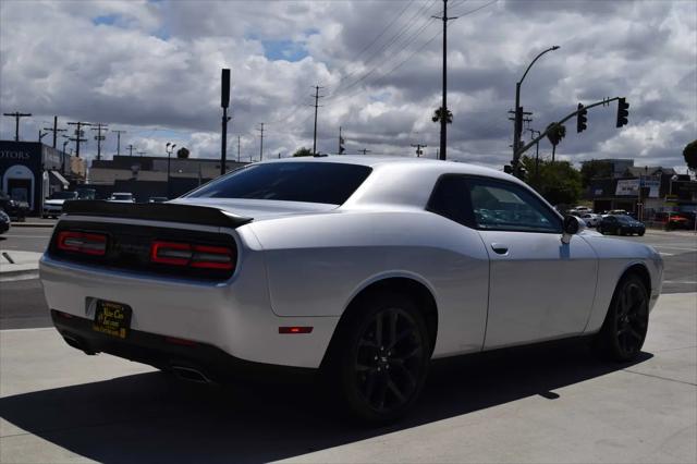 2023 Dodge Challenger SXT