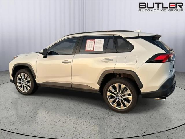 2020 Toyota RAV4 Limited