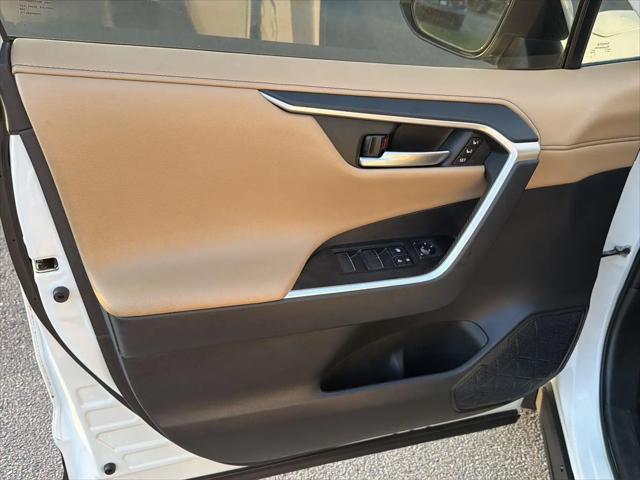 2020 Toyota RAV4 Limited