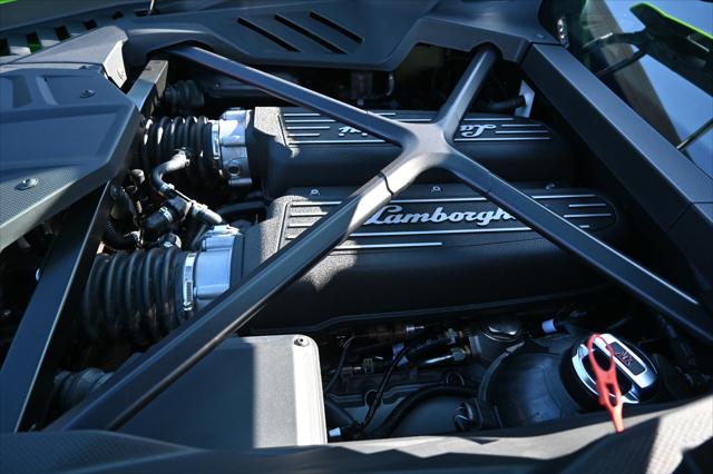 2021 Lamborghini Huracan Evo Coupe