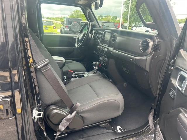 2022 Jeep Gladiator Sport
