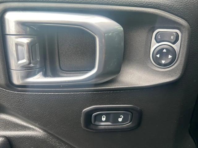 2022 Jeep Gladiator Sport