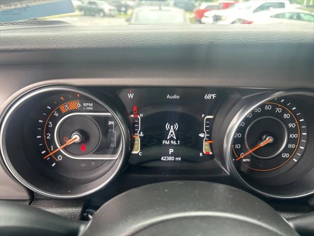 2022 Jeep Gladiator Sport