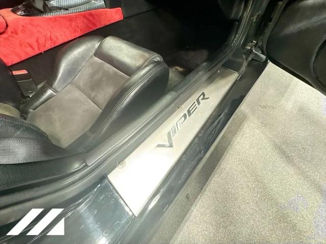 2006 Dodge Viper SRT10