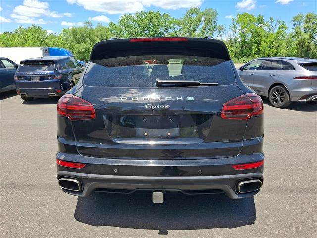 2018 Porsche Cayenne Platinum Edition