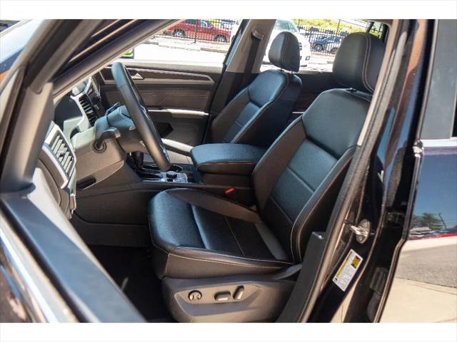 2022 Volkswagen Atlas 3.6L V6 SE w/Technology