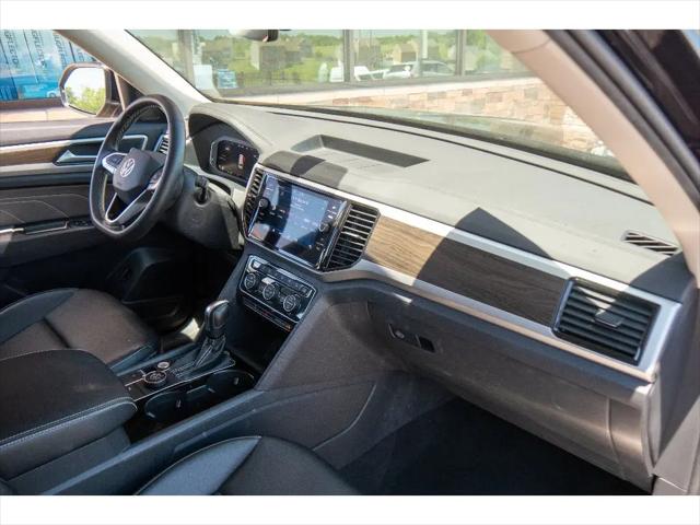 2022 Volkswagen Atlas 3.6L V6 SE w/Technology