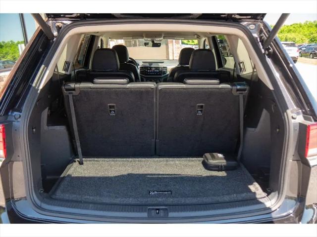 2022 Volkswagen Atlas 3.6L V6 SE w/Technology