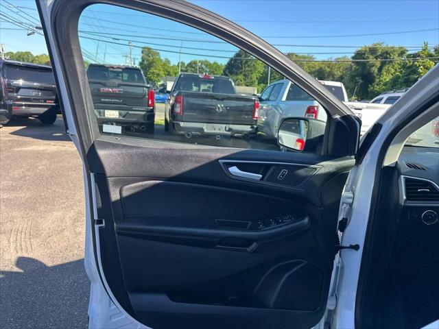 2021 Ford Edge SE