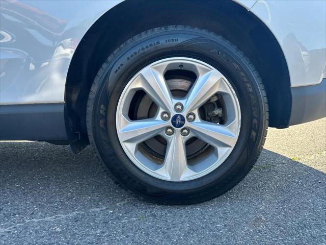 2021 Ford Edge SE