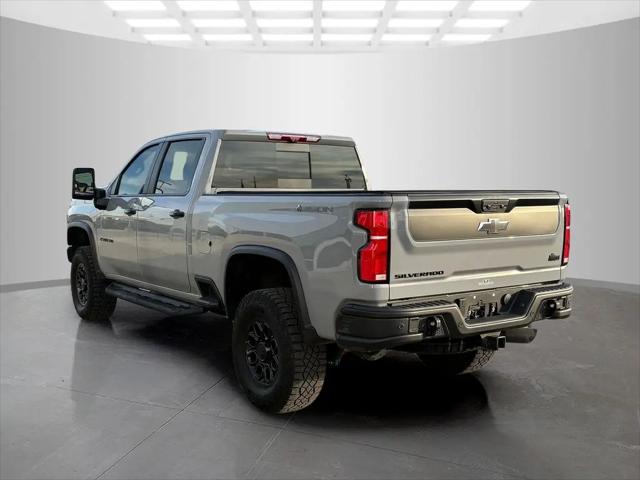 2025 Chevrolet Silverado 2500HD 4WD Crew Cab Standard Bed ZR2