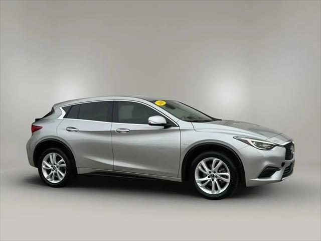 2019 INFINITI QX30 PURE