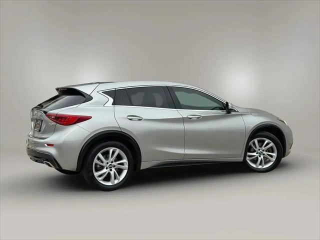 2019 INFINITI QX30 PURE