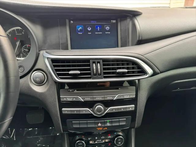 2019 INFINITI QX30 PURE