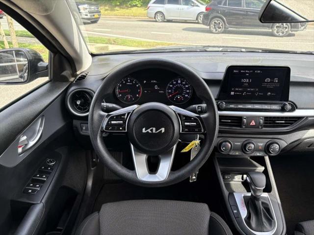 2023 Kia Forte LXS