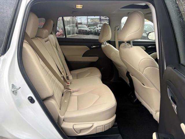 2023 Toyota Highlander XLE