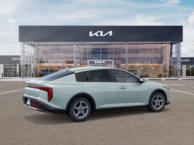 2025 Kia K4 LXS