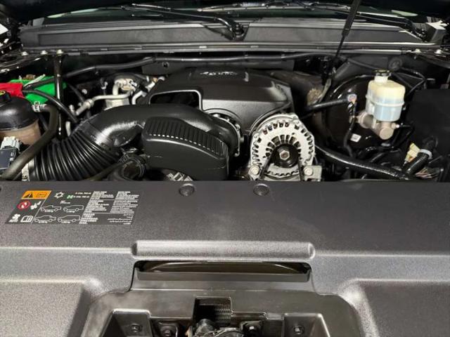 2013 Cadillac Escalade Standard