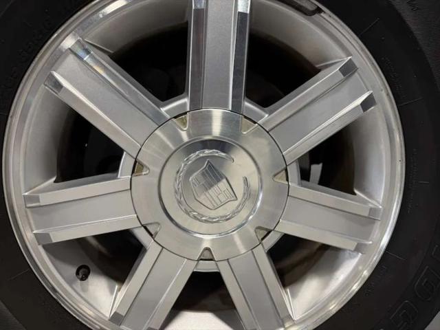2013 Cadillac Escalade Standard
