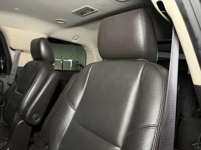 2013 Cadillac Escalade Standard