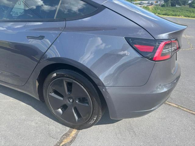 2021 Tesla Model 3 Standard Range Plus Rear-Wheel Drive