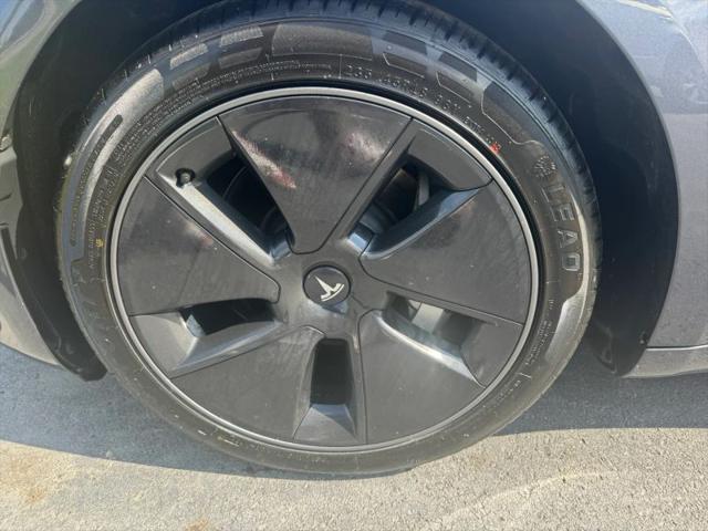 2021 Tesla Model 3 Standard Range Plus Rear-Wheel Drive