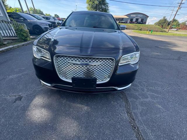 2019 Chrysler 300 Touring