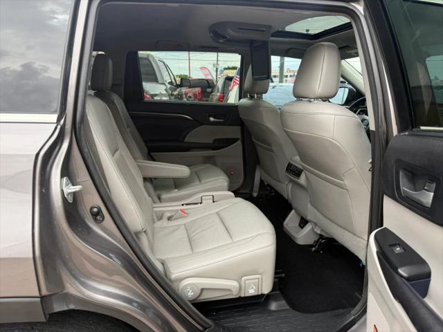 2016 Toyota Highlander Limited V6