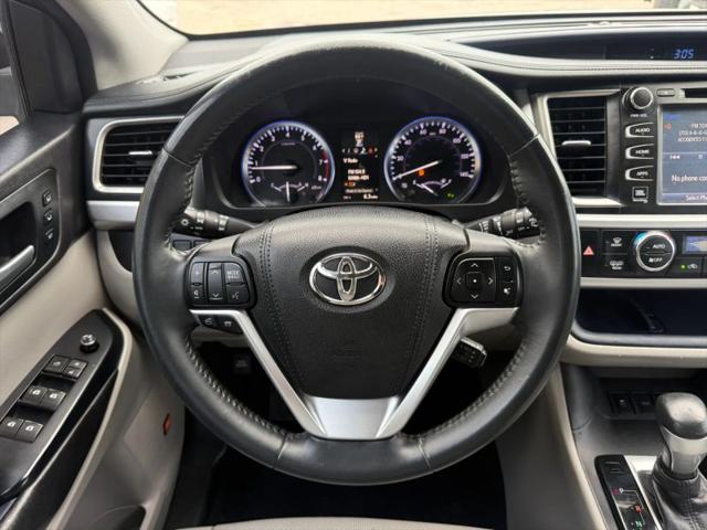2016 Toyota Highlander Limited V6