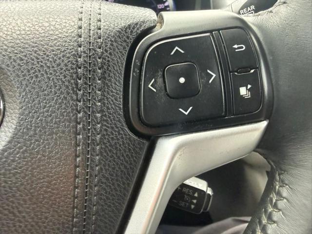 2016 Toyota Highlander Limited V6